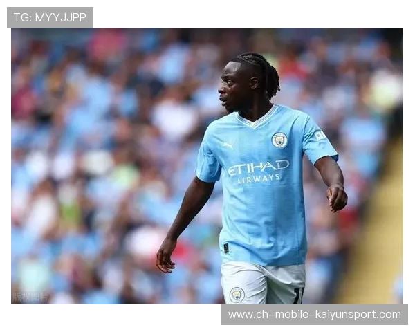 曼城边路做出巨大影响，多库劲射稍偏