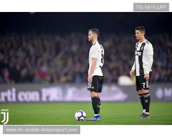 皮亚尼奇任意球技惊四座